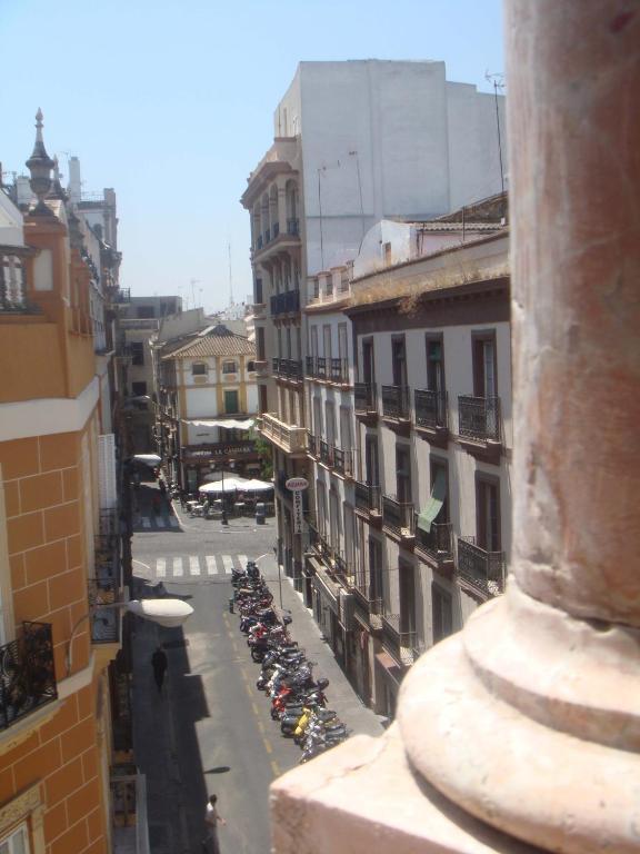 Hostal Union Campana Siviglia Esterno foto
