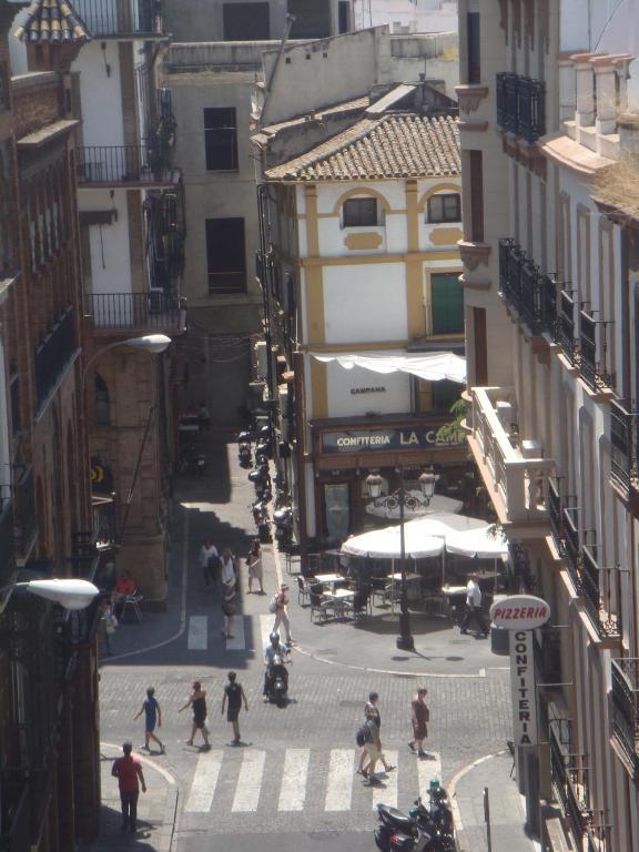 Hostal Union Campana Siviglia Esterno foto