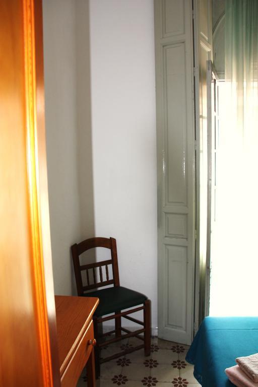 Hostal Union Campana Siviglia Esterno foto